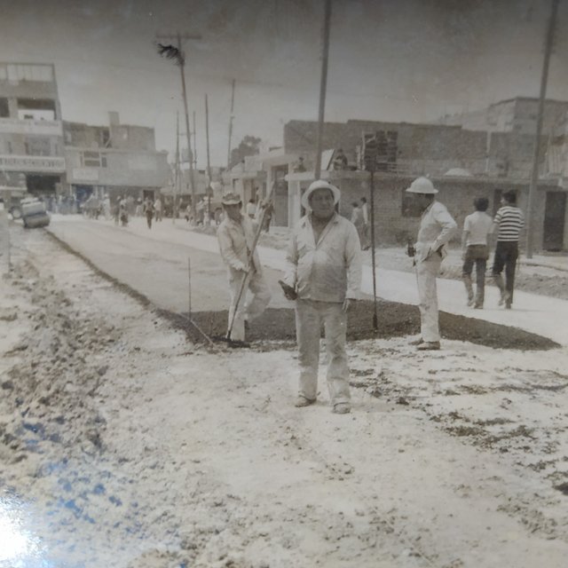 El pavimentado de las calles fue una de tantas necesidades que originaron la movilización cultural